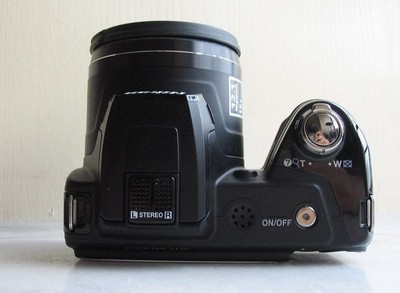尼康COOLPIX L110 長(zhǎng)焦廣角兼?zhèn)涞慕?jīng)典數(shù)碼相機(jī)，跑步愛好者的便攜影像伙伴